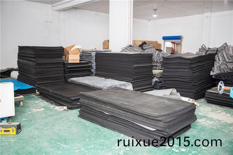 車(che)間展示(shi)